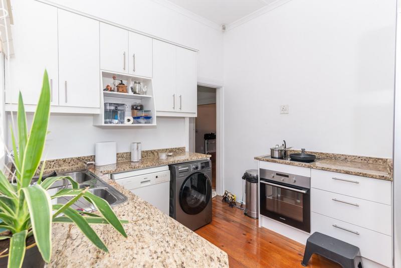 To Let 2 Bedroom Property for Rent in Tamboerskloof Western Cape